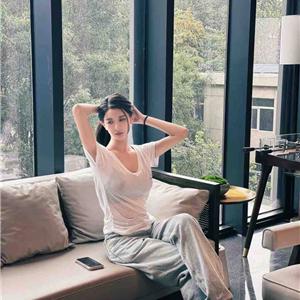 北京中戏在校生乐瑶