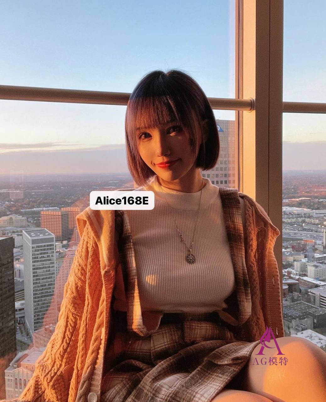三潘外围纯新人Alice